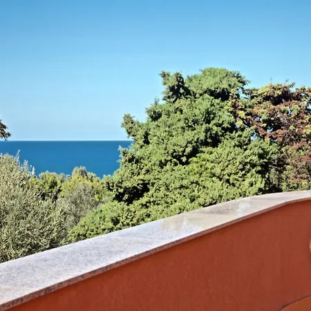 Ogliastrillo Apartment